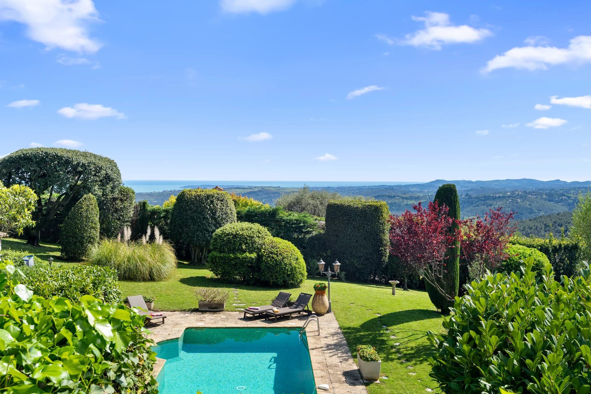 Sale Villa Saint-Paul-de-Vence 6 Rooms 300 m²