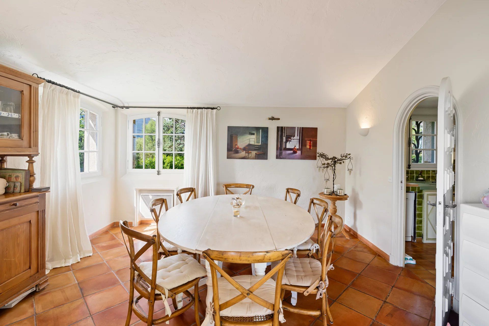 villa 6 Rooms for sale on Saint-Paul-de-Vence (06570) Sale Villa Saint-Paul-de-Vence 6 Rooms 300 m²