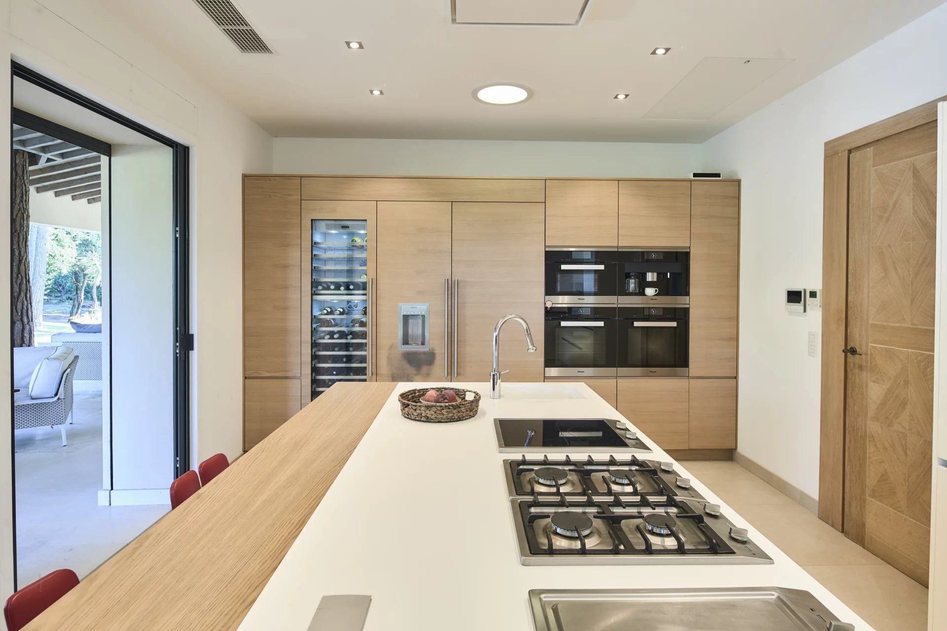 villa 7 Rooms for seasonal rent on Gassin (83580)