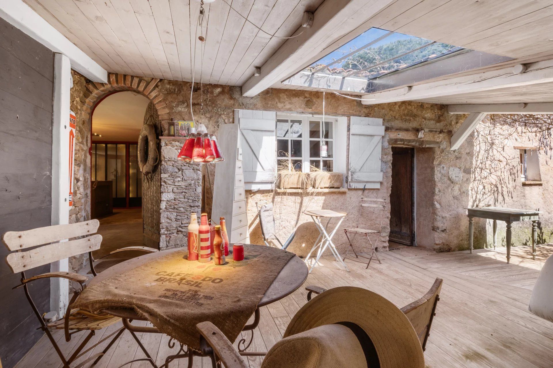 house 3 Rooms for sale on La Garde-Freinet (83680)