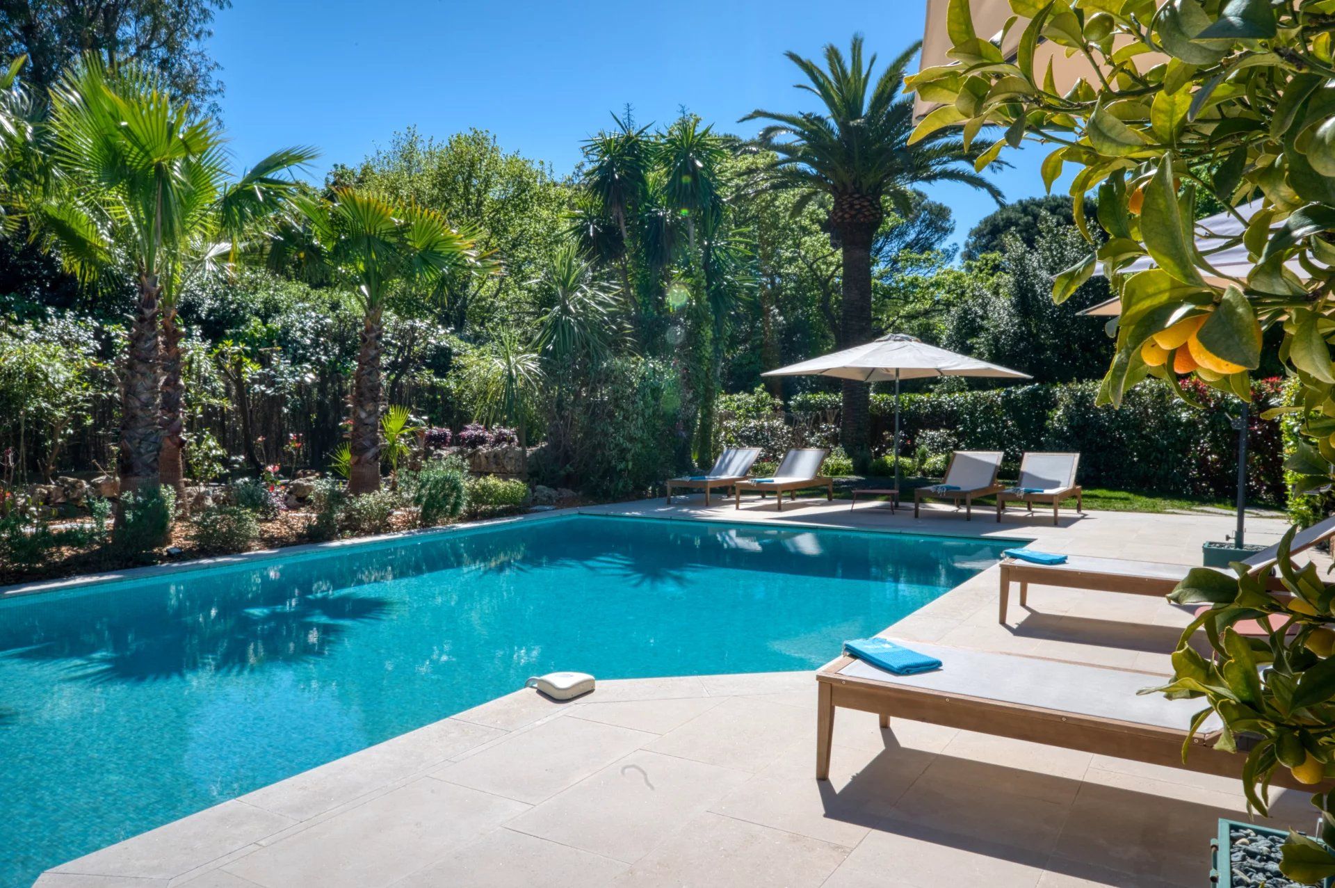 Rental Villa Saint-Tropez 7&nbsp;Rooms 356&nbsp;m²