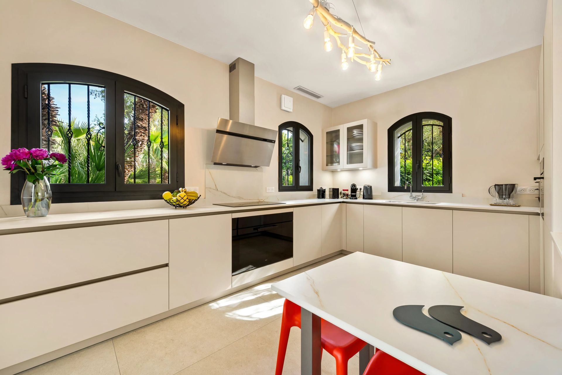 villa 7 Pièces en location saisonnière sur Saint-Tropez (83990)