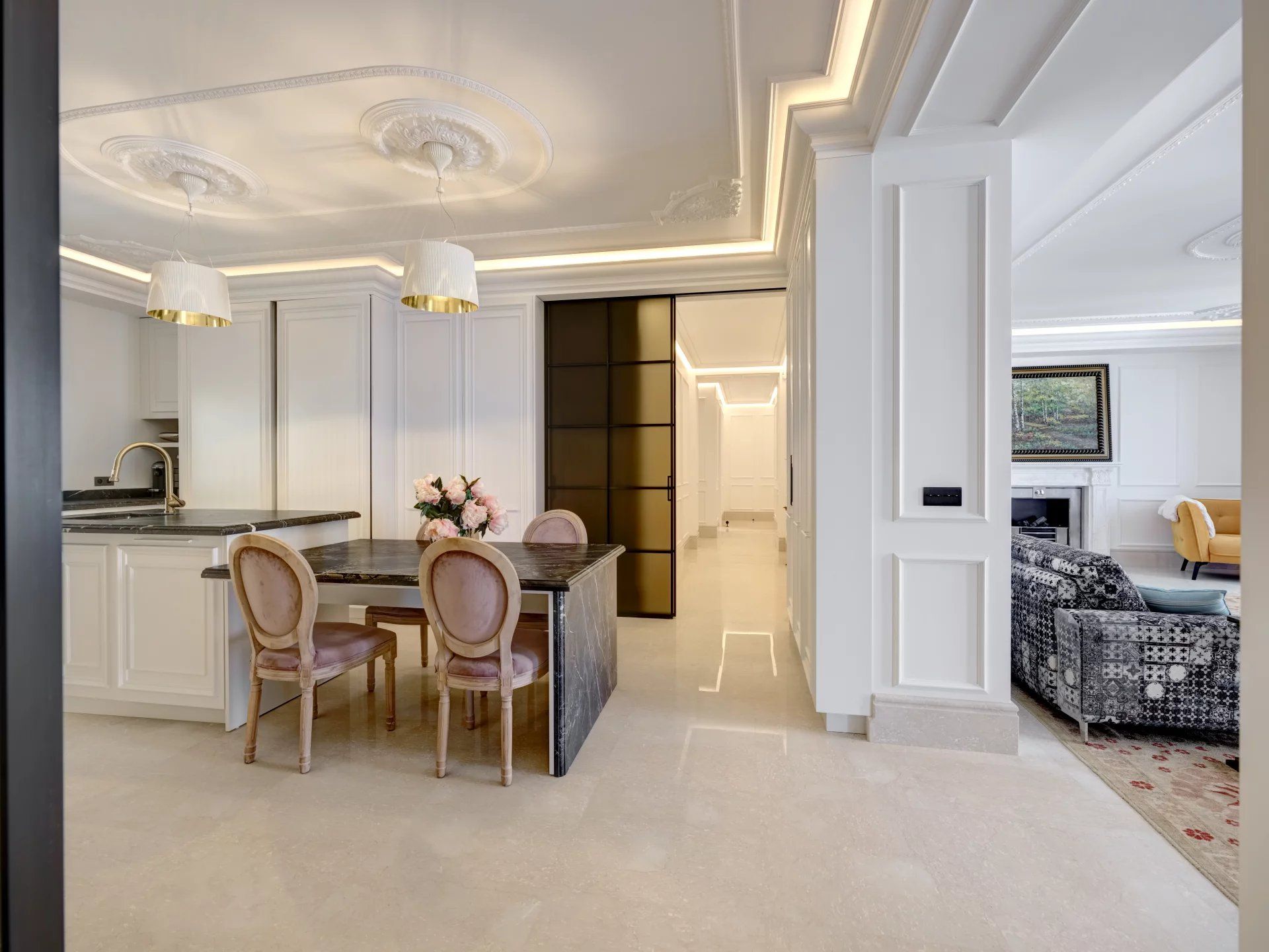 apartment 5 Rooms for sale on Nice (06000)