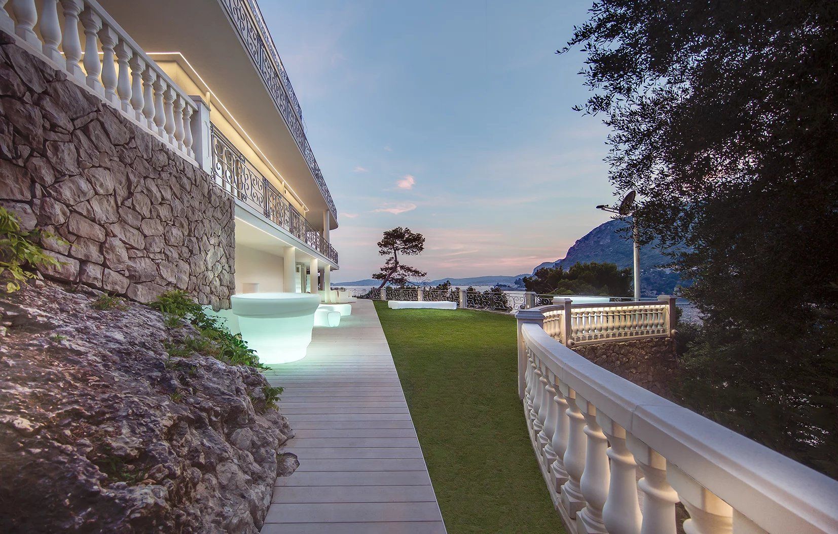 villa 8 Pièces en vente sur Cap-d'Ail (06320)