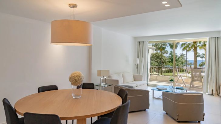 Sale Apartment Cannes 4&nbsp;Rooms 136&nbsp;m²