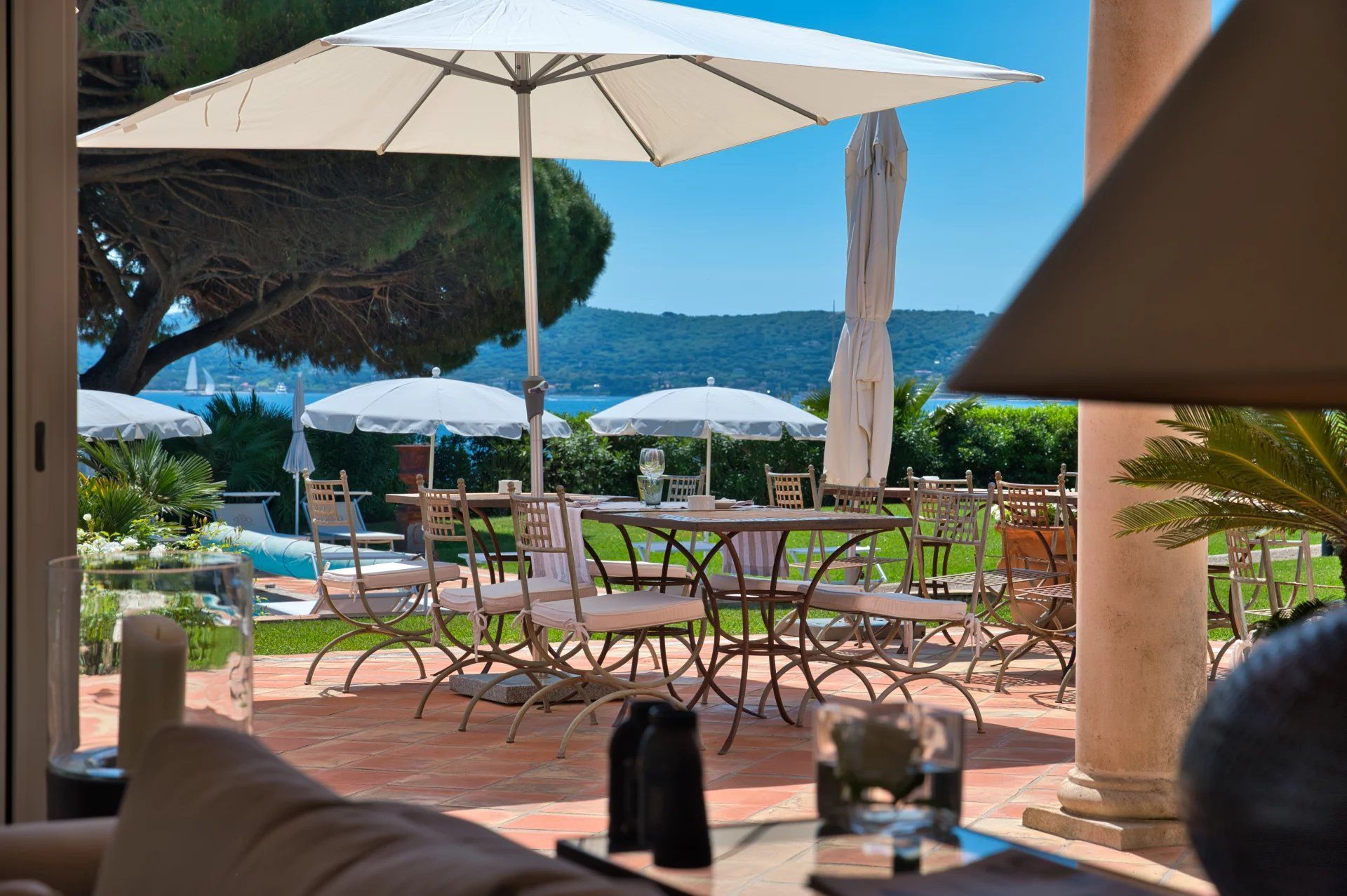 villa 13 Rooms for sale on Grimaud (83310)