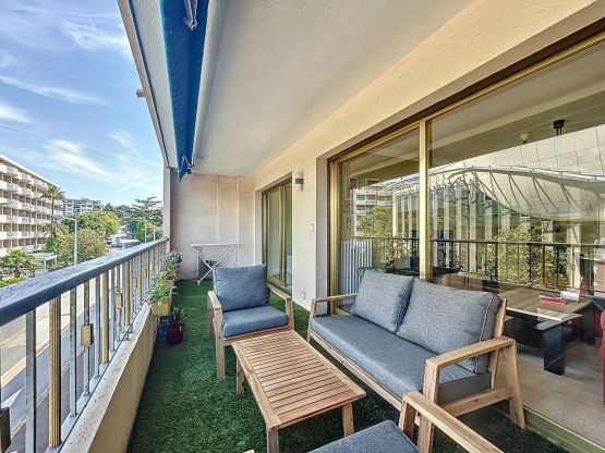 Location saisonnière Appartement Antibes 2&nbsp;Pièces