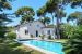 villa 7 Rooms for seasonal rent on Antibes (06160)