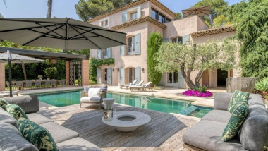 Cap d'Antibes: why International buyers choose this exceptional peninsula