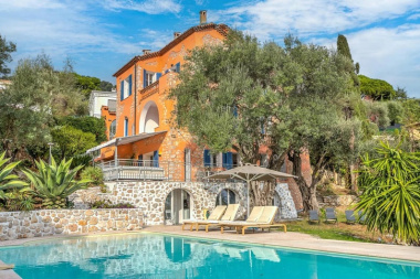 Luxury property and resilience: three prime Côte d’Azur addresses with strong investment potential 