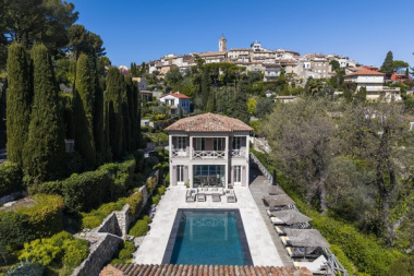 A Provençal Retreat Moments from the Heart of Mougins