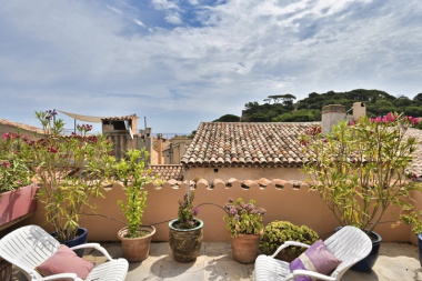Le marché immobilier à Saint-Tropez : luxe et opportunités