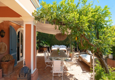 I -  Acquérir un bien immobilier à Saint-Tropez : le guide ultime pour investir dans l'un des joyaux de la Côte d'Azur