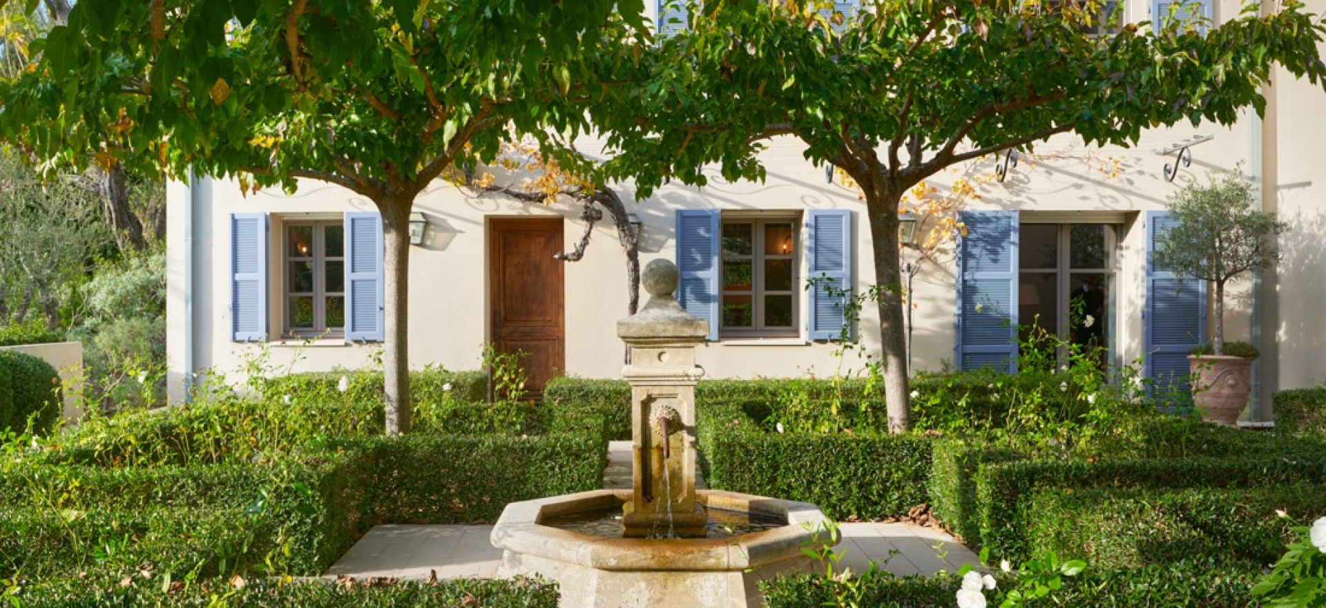 Luxury real estate </br>on the Côte d'Azur