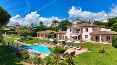 Un hôtel boutique rare en bord de mer avec un potentiel exceptionnel.