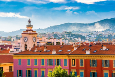 Discover the neighbourhoods of Nice