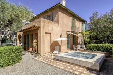 Les plus belles propriétés à rénover sur la Côte d’Azur et dans les Alpes françaises