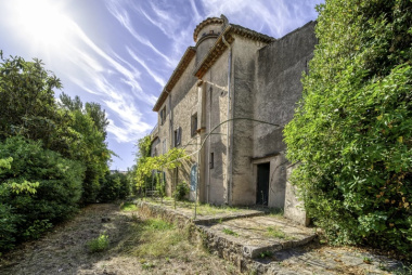 Les plus belles propriétés à rénover sur la Côte d’Azur et dans les Alpes françaises