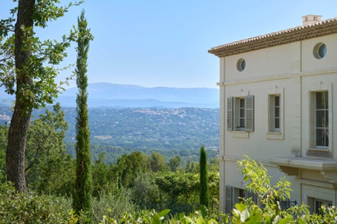 Terre Blanche : investir dans un domaine privé d'exception proche de Monaco, Cannes et Saint-Tropez
