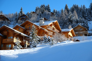 Achat chalet luxe à Méribel : guide complet pour investisseurs avisés