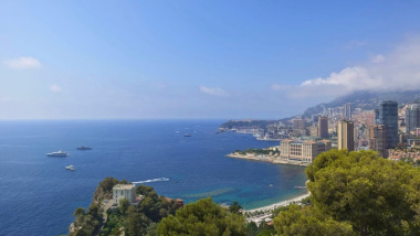 Roquebrune-Cap-Martin and Saint-Jean-Cap-Ferrat: two exceptional addresses on the French Riviera